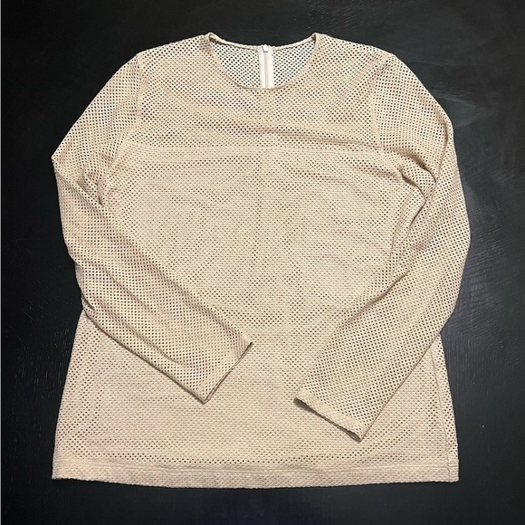 Akris Punto Tops - AKRIS PUNTO Mesh pullover Shirt Blouse.